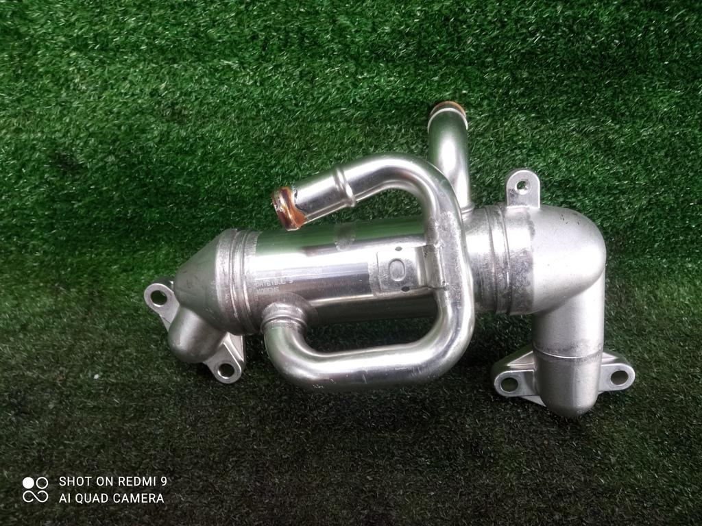 охладитель EGR / Радиатор EGR Kia Sorento I (2002—2006) 2006, 284804A420 - фото №1