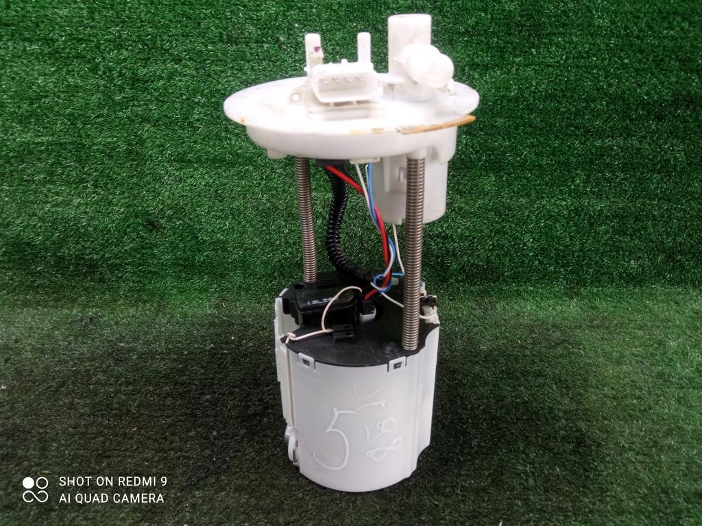 насос топливный электрический (подкачка) Opel Mokka I (2012—2016) 2014, 1.6i A16XER, 13575955 - фото №1