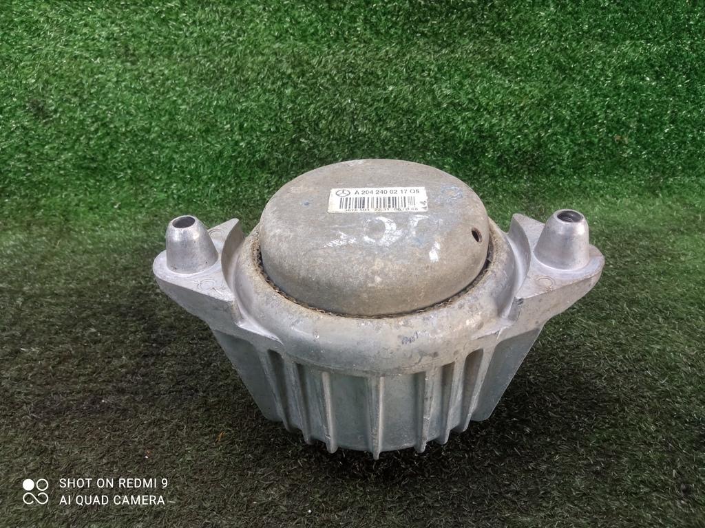 подушка крепления двигателя Mercedes-Benz C-Класс W204/S204 (2006—2011) 2010, 2.2TD 646.811, 2042400217 - фото №1