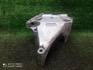 кронштейн двигателя Skoda Octavia II рестайлинг (2008—2013) 2010, 1.6i BSE, 06F199207Q