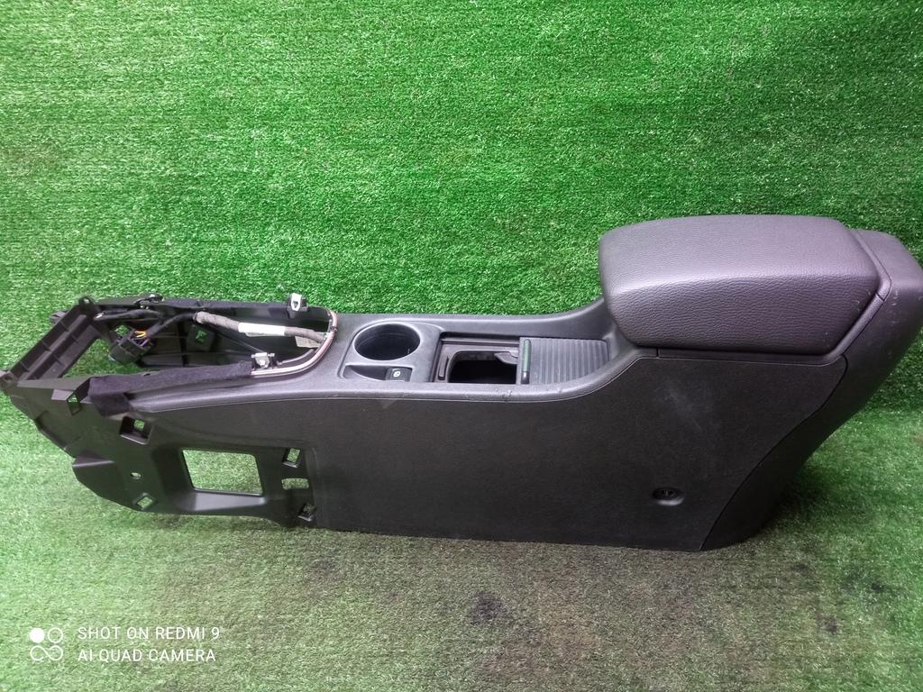 подлокотник Opel Astra J рестайлинг (2012—2018) 2014, 1.6i A16XER, 13258342 - фото №1