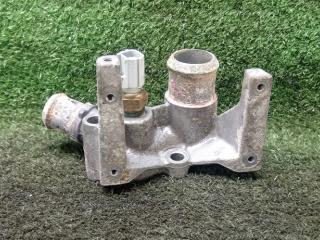 фланец (тройник) системы охлаждения Ford Fusion I рестайлинг (2005—2012) 2007, 1.4i FXJA, 1N1G8594