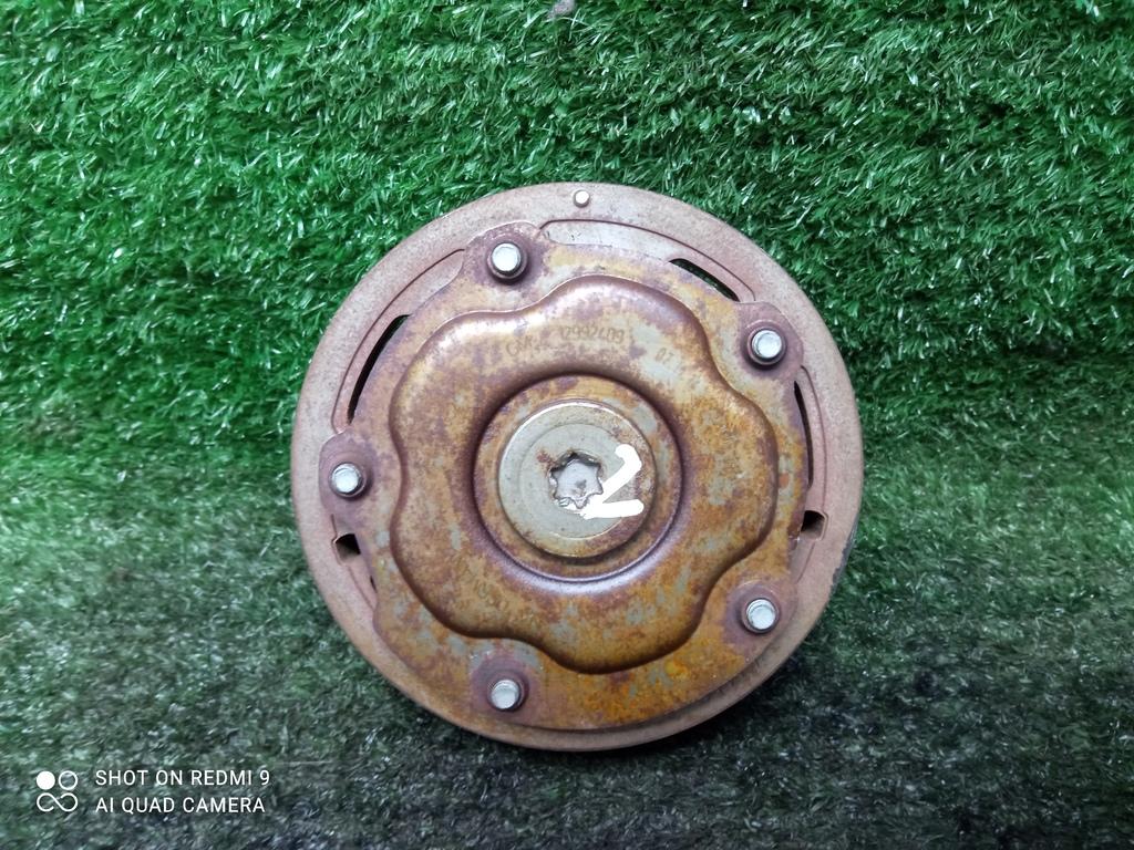 фазорегулятор Opel Astra H рестайлинг (2006—2014) 2011, 1.8i Z18XER, 12992409 - фото №1