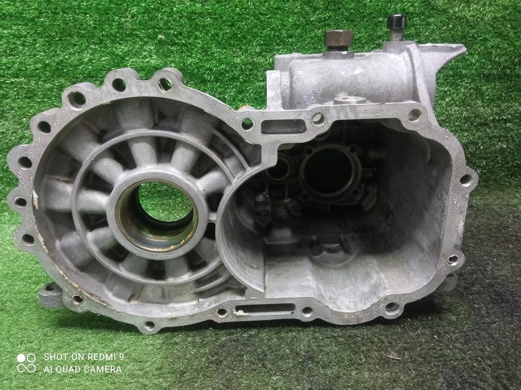 корпус АКПП ( КПП ) Volkswagen Golf Mk4 (1997—2006) 2005, 1.4i APE, 02K301103D - фото №1
