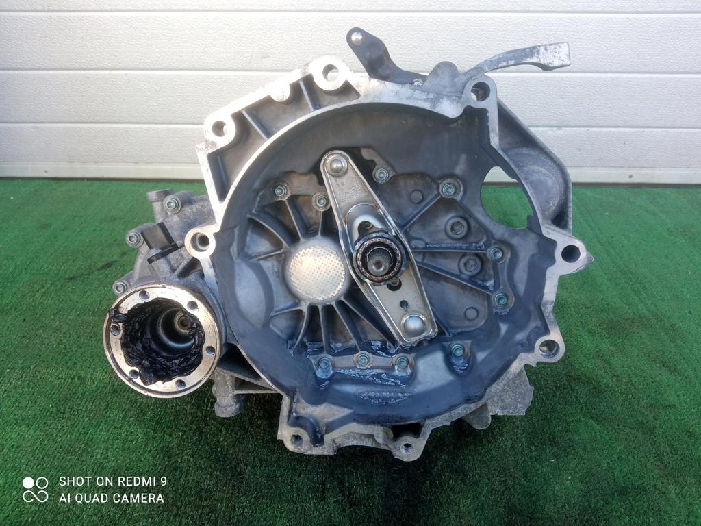 КПП механическая (МКПП) Skoda Fabia II (2007—2010) 2009, 1.2i CGPA, 02T300052Q - фото №1