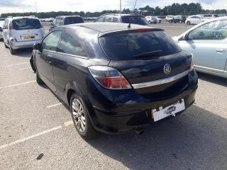 дверь передняя левая Opel Astra GTC H рестайлинг (2006—2014) 2010, 1.6i Z16XER, 13168043