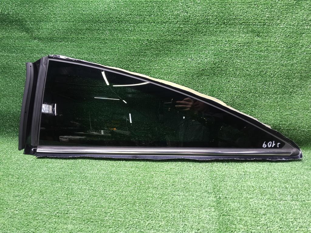 стекло кузовное боковое левое Opel Astra H рестайлинг (2006—2014) 2010, 1.8i Z18XER, 24463990 - фото №1