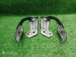 петля капота Ford Focus III (2011—2015) 2013, 1.6i IQDB BU67941, BM51A16800AB