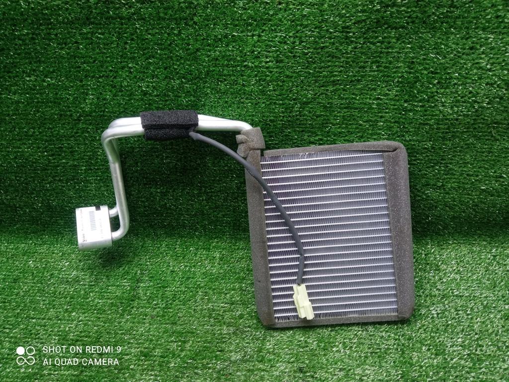 радиатор отопителя (печки) Nissan Leaf II (2017—2025) 2022, EM57, T228271A666 - фото №1