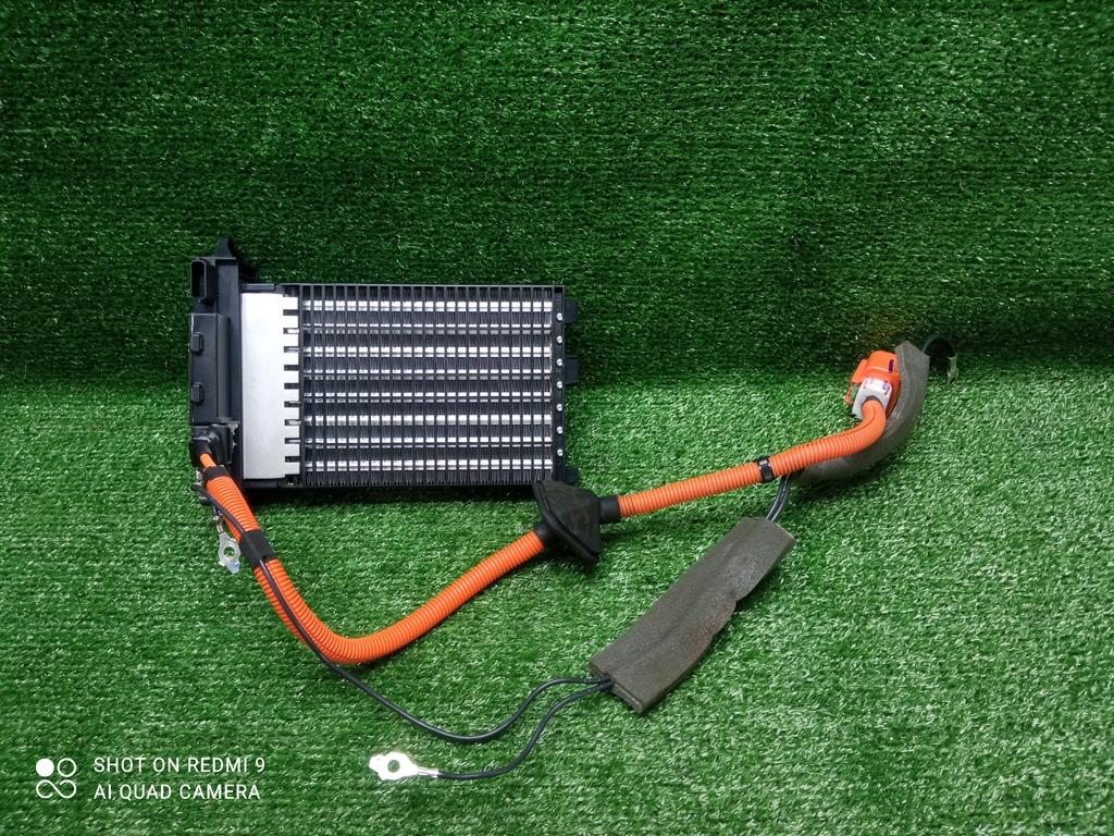 радиатор отопителя (печки) Nissan Leaf II (2017—2025) 2022, EM57, 271433NF1B - фото №1