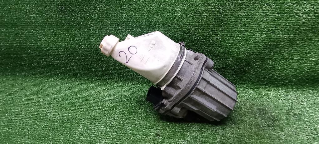 насос гидроусилителя руля Opel Astra H рестайлинг (2006—2014) 2009, 1.8i Z18XER, 13192897 - фото №1