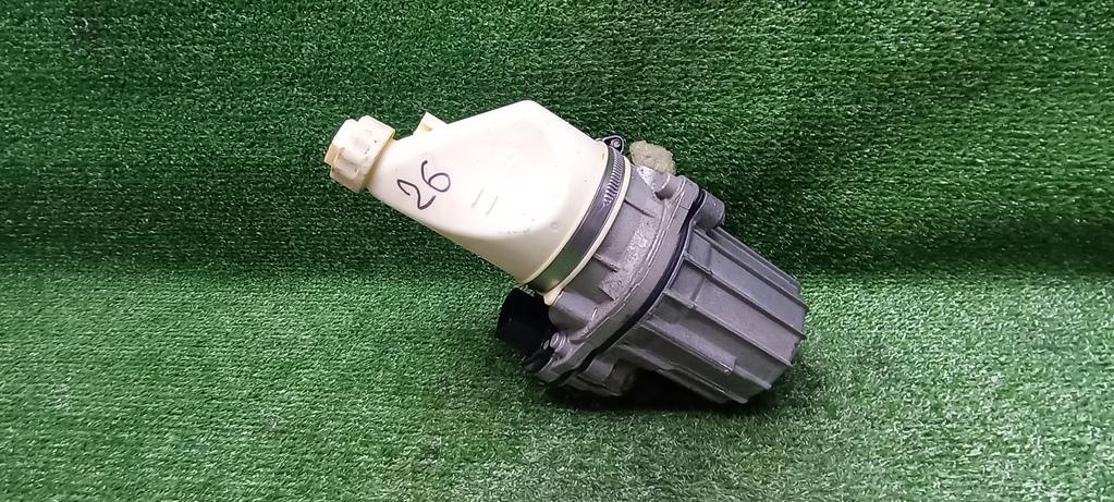 насос гидроусилителя руля Opel Astra H рестайлинг (2006—2014) 2009, 1.8i Z18XER, 13276990 - фото №1