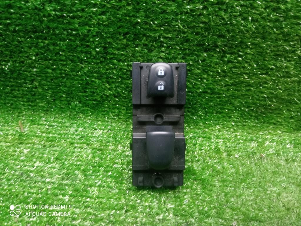 блок управления стеклоподъемниками Nissan Leaf II (2017—2025) 2022, EM57, 254115SA0A - фото №1