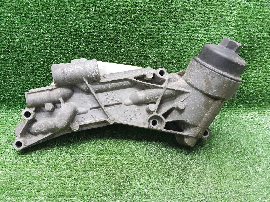 корпус масляного фильтра Opel Mokka I (2012—2016) 2012, 12992593 - фото №1