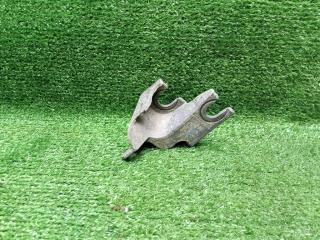 кронштейн КПП Opel Astra GTC J рестайлинг (2011—2017) 2012, 2.0CDTI Z20DTH, 55561876