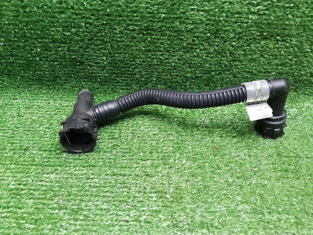 трубка охлаждающей жидкости Opel Astra J рестайлинг (2012—2018) 2012, 2.0TD A20DTH, 55579265 - фото №1