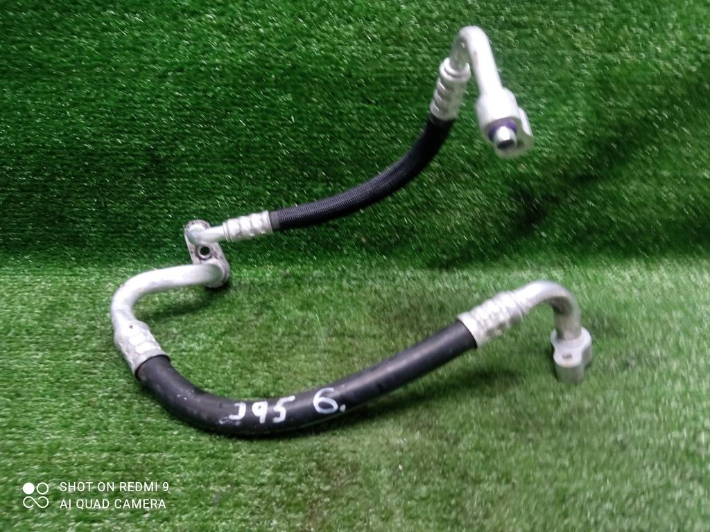 трубка кондиционера Opel Zafira B рестайлинг (2008—2014) 2011, 1.8i A18XER, 13220996 - фото №1