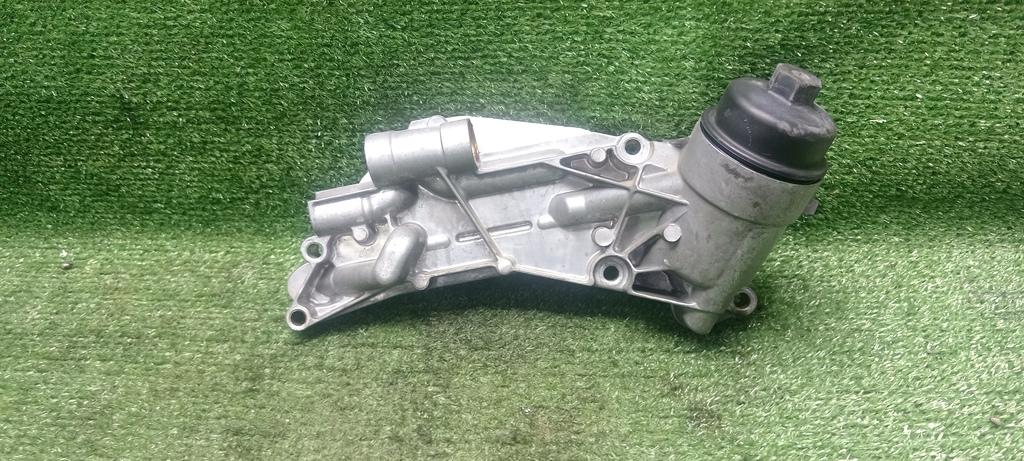 корпус масляного фильтра Opel Zafira B рестайлинг (2008—2014) 2009, 1.8i Z18XER, 12992593 - фото №1