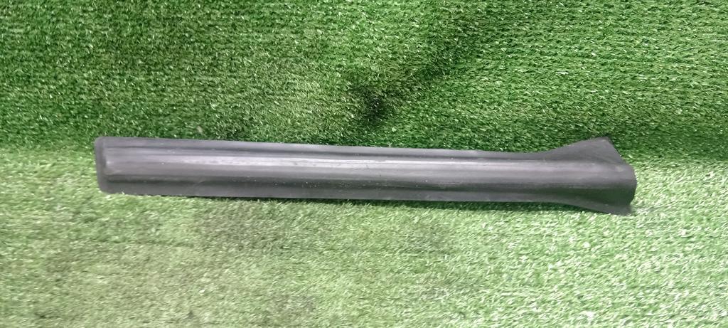 обшивка стойки Opel Astra H рестайлинг (2006—2014) 2008, 1.6i Z16XER, 13123710 - фото №1