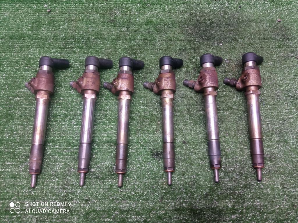 форсунка Land Rover Discovery III (2004—2009) 2009, 2.7TD 276DT, 7H2Q9K546CB - фото №1