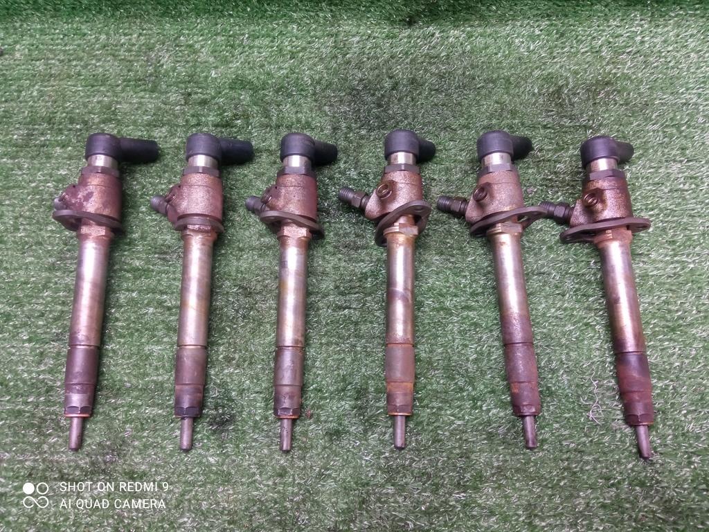 форсунка Land Rover Range Rover Sport I (2005—2009) 2009, 2.7TD 276DT, 7H2Q9K546CB - фото №1