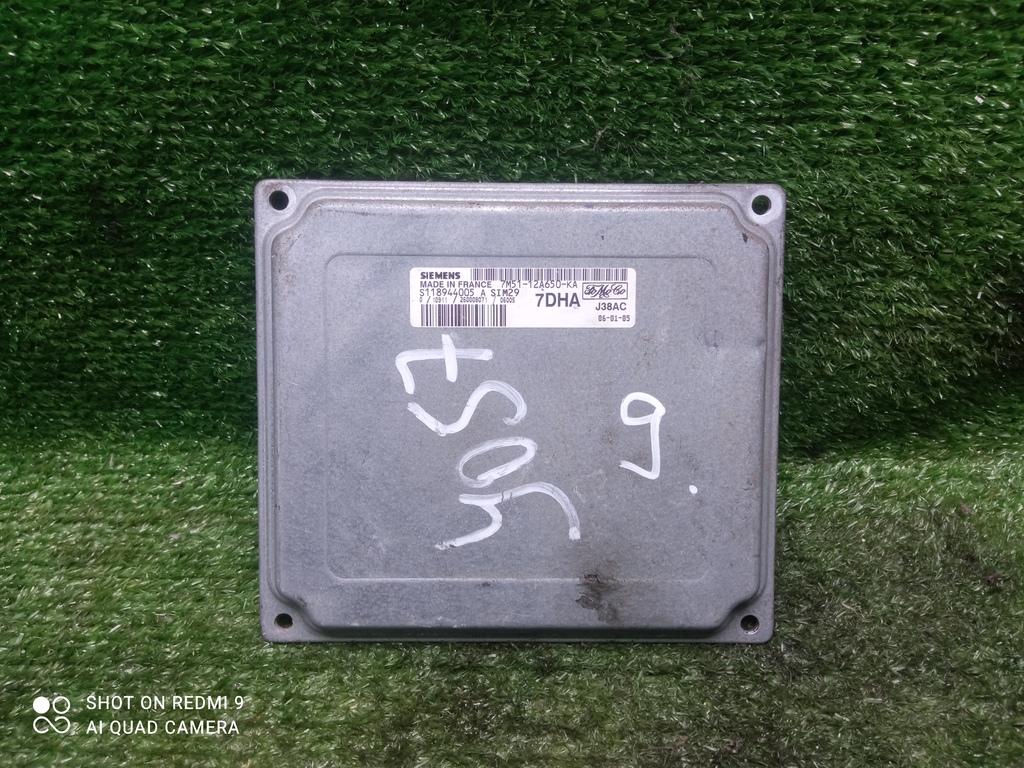 блок управления двигателем Ford Focus II рестайлинг (2007—2011) 2009, 1.6i HXDA, 7M5112A650KA - фото №1