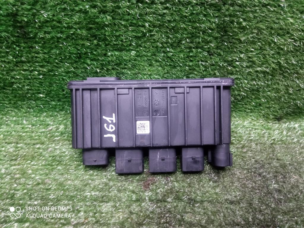 блок управления (другие) BMW X1 F48 (2015—2019) 2018, 2.0T B48A20A, 12638661071 - фото №1