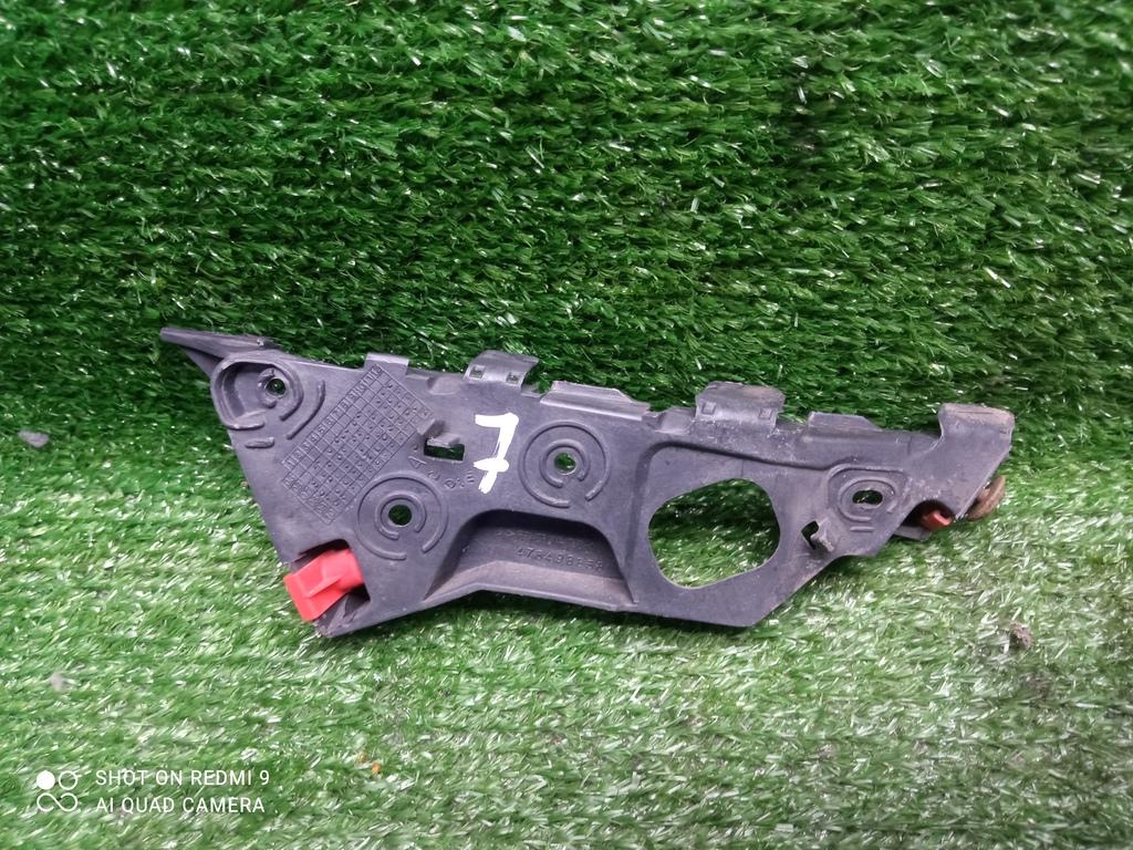 Крепление бампера переднего Opel Corsa D (2006—2010) 2009, 1.4i Z14XEP, 13179964 - фото №1