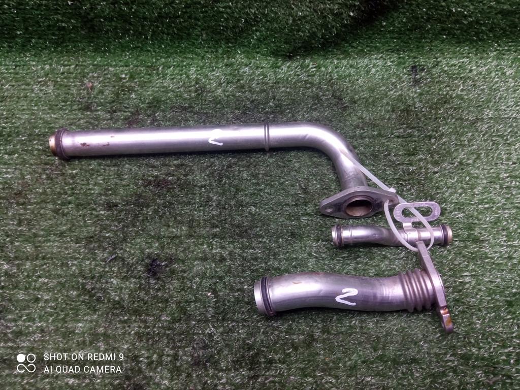 трубка охлаждающей жидкости Opel Astra H рестайлинг (2006—2014) 2010, 1.8i Z18XER, 55353329 - фото №1