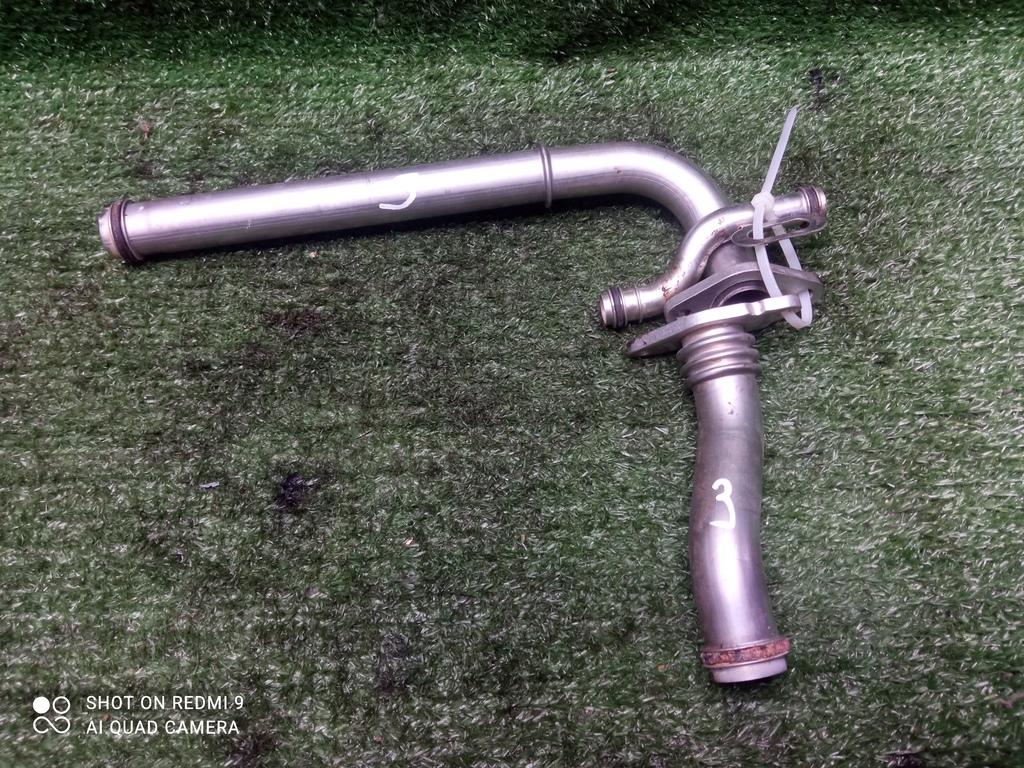 трубка охлаждающей жидкости Opel Astra H рестайлинг (2006—2014) 2011, 1.8i Z18XER, 55353329 - фото №1