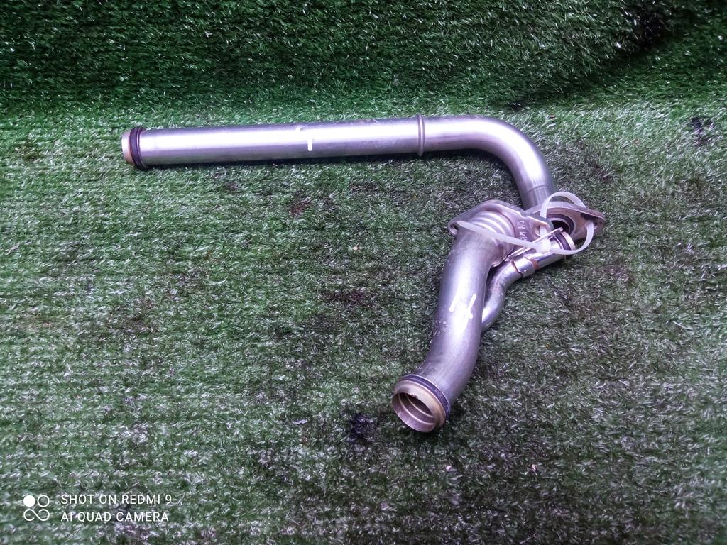 трубка охлаждающей жидкости Opel Astra H рестайлинг (2006—2014) 2011, 1.8i Z18XER, 55353329 - фото №1