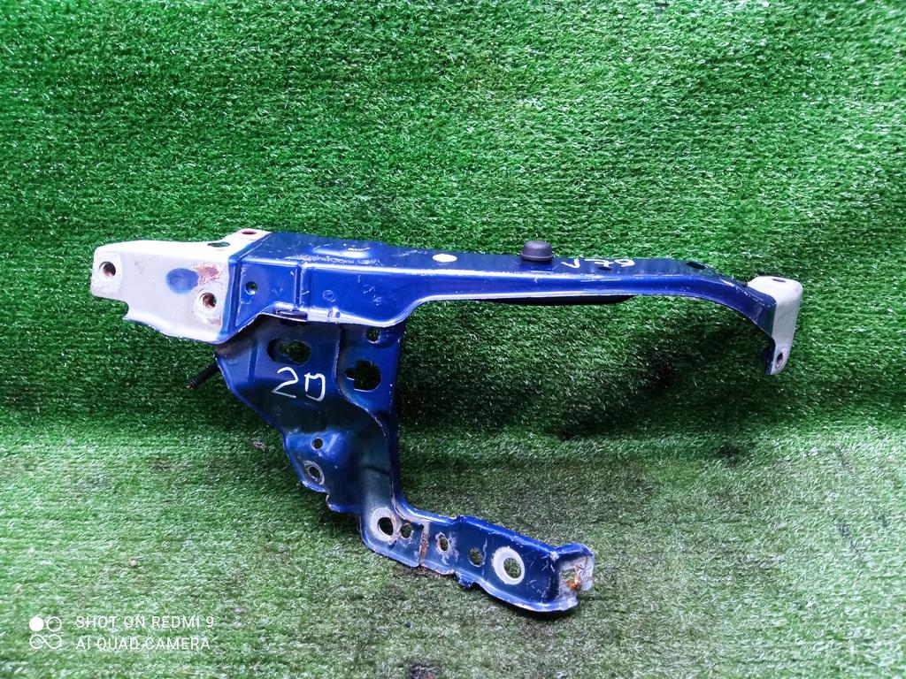 передняя панель крепления облицовки (телевизор) Opel Astra H рестайлинг (2006—2014) 2011, 1.4i Z14XEP, 13237140 - фото №1