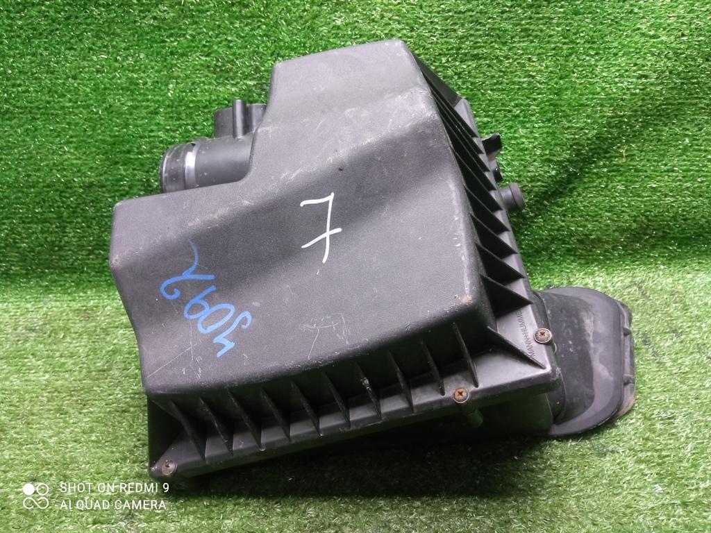 корпус воздушного фильтра Opel Astra J (2009—2012) 2012, 1.6i A16XER, 13272759 - фото №1