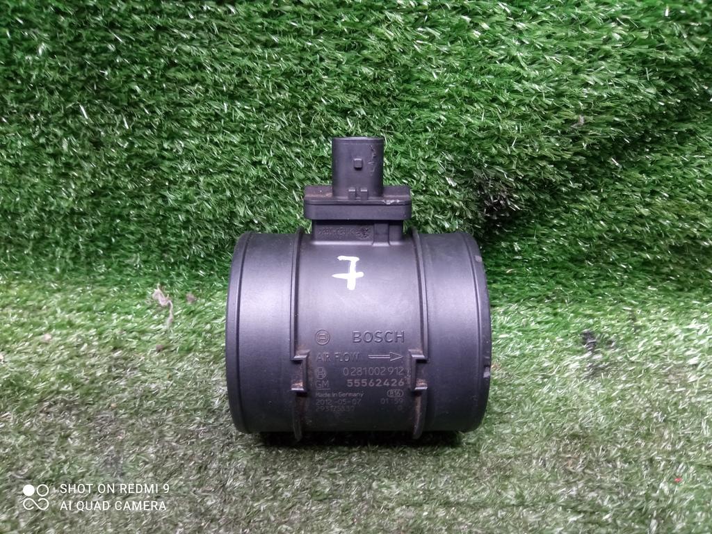 расходомер воздуха Opel Insignia I (2008—2013) 2011, 2.0TD A20DTH, 55562426 - фото №1