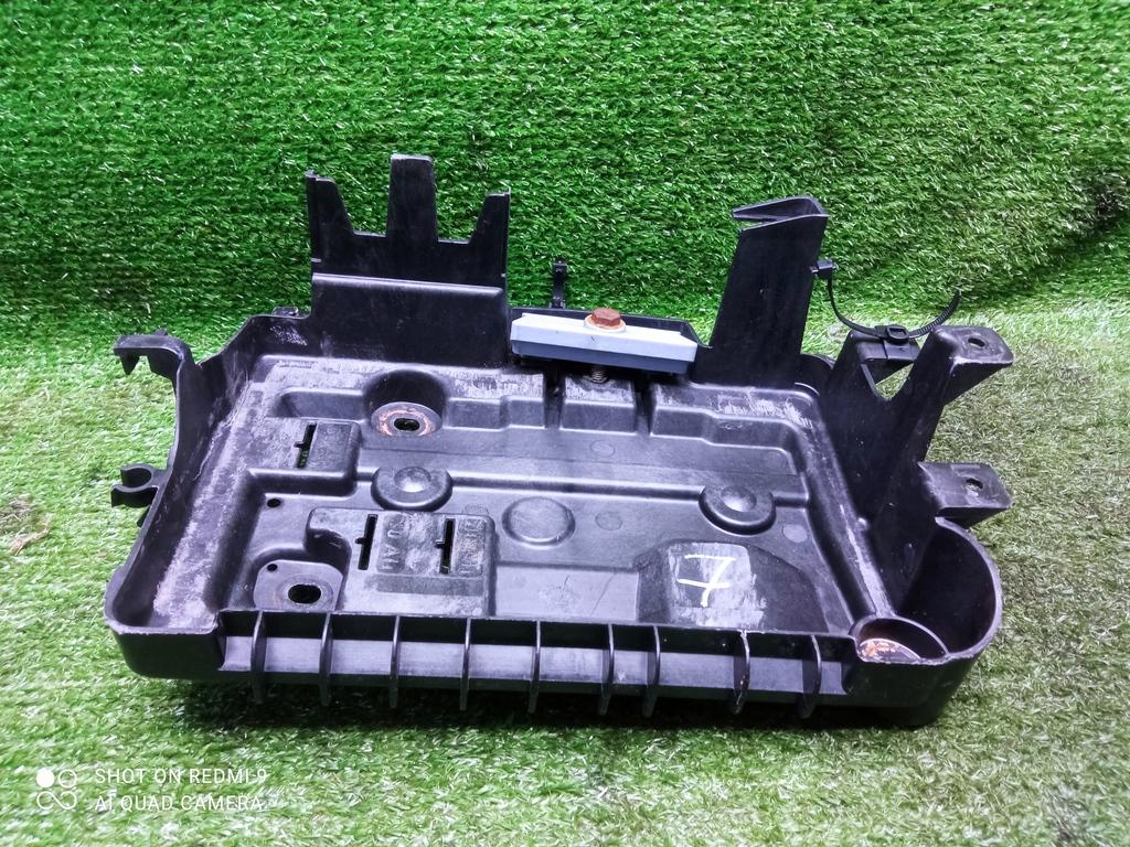 полка аккумулятора Opel Corsa D (2006—2010) 2010, 1.4i Z14XEP, 13296473 - фото №1