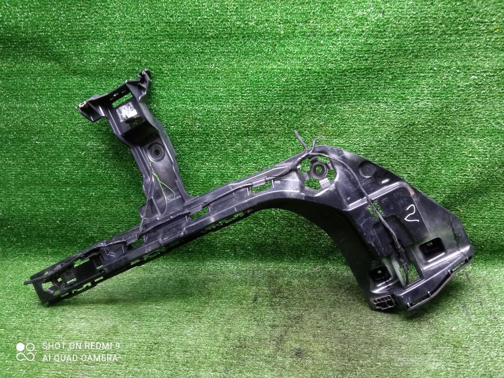 кронштейн заднего бампера BMW X1 F48 (2015—2019) 2018, 2.0T B48A20A, 51127381119 - фото №1