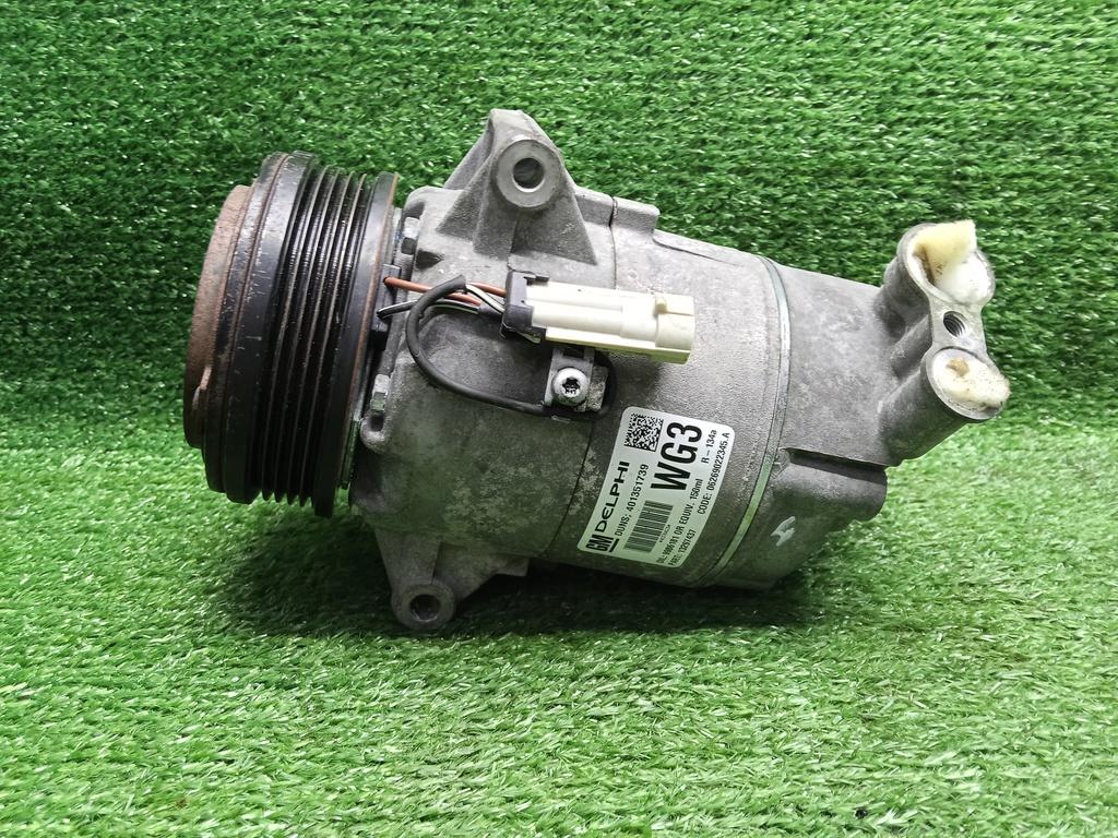 компрессор кондиционера Opel Astra H рестайлинг (2006—2014) 2008, 1.8i Z18XER, 13297437 - фото №1