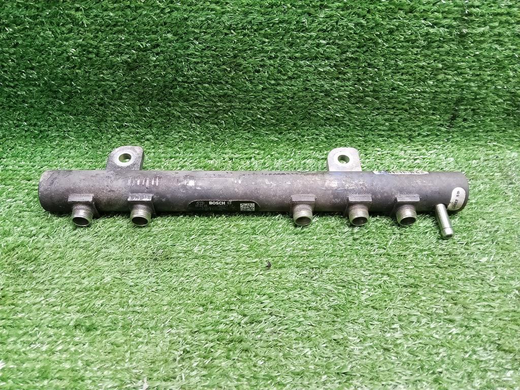 топливная рампа Opel Combo C рестайлинг (2003—2011) 2005, 1.3TD Z13DTJ, 55211906 - фото №1