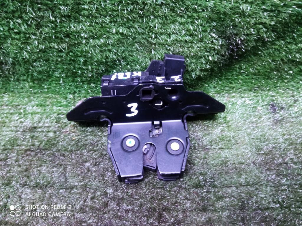 замок багажника Opel Mokka I (2012—2016) 2014, 1.6 A16XER, 13587640 - фото №1