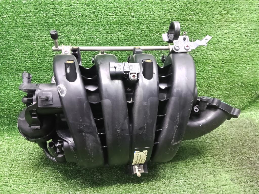 коллектор впускной Opel Astra H рестайлинг (2006—2014), 1.8i Z18XER, 55563685 - фото №1