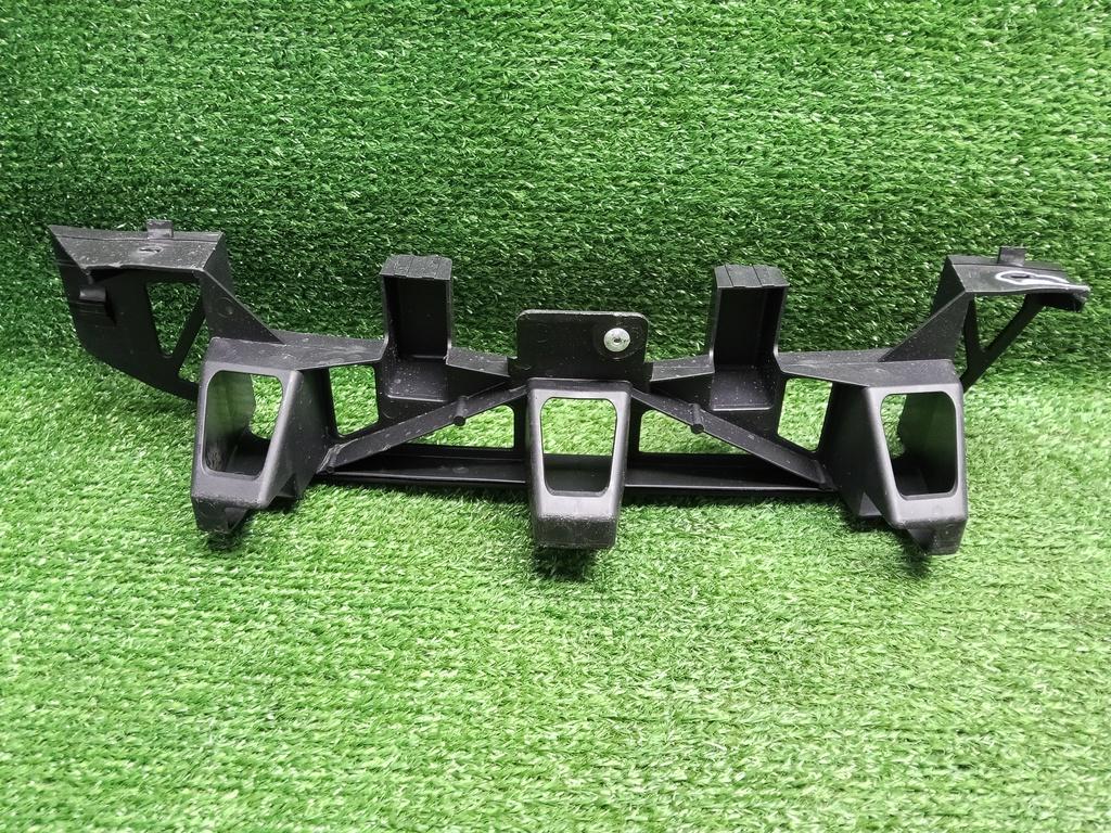 Крепление бампера переднего Opel Zafira B рестайлинг (2008—2014) 2010, 1.6i Z16XER, 13247325 - фото №1