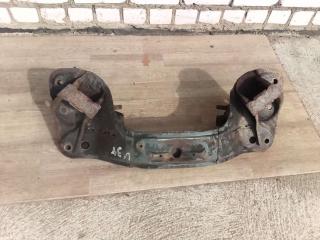 балка подвески передняя (подрамник) Toyota Hiace H100 1991, 2.4 л., дизель, МКПП, минивэн