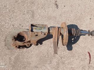 стойка передняя левая Audi 100 C3 1983, 2.1 л., бензин, МКПП, седан