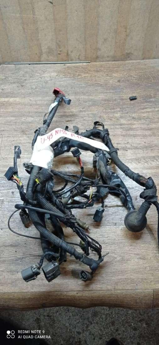 проводка двигателя Nissan Primera P10 1994, 1.6 л., бензин, МКПП, седан - фото №1