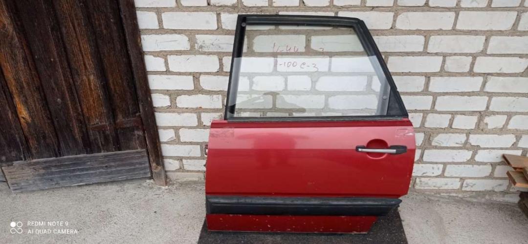 дверь задняя левая Audi 100 C3 1983, 2.1 л., бензин, МКПП, седан - фото №1