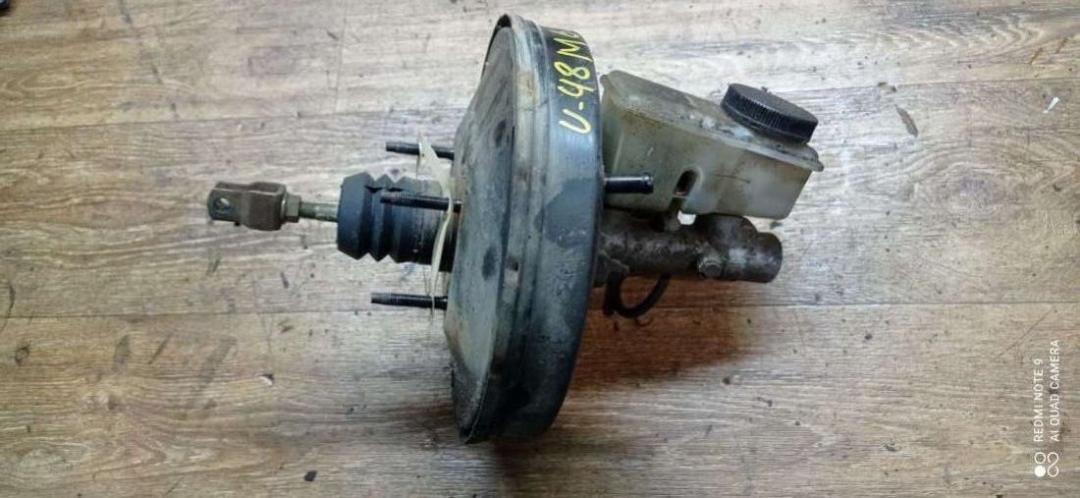 вакуумный усилитель тормозов Mazda 626 GE 1996, 2.0 л., бензин, МКПП, седан - фото №1