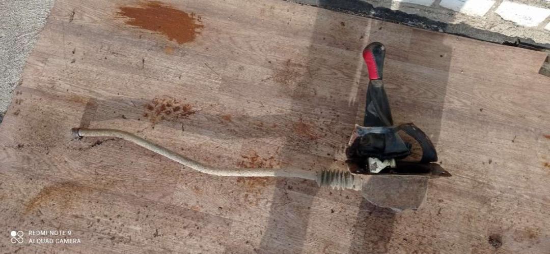 кулиса Opel Corsa A 1992, 1.2 л., бензин, МКПП, хетчбэк 5 дв. - фото №1