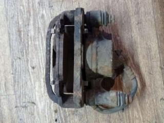 суппорт передний правый Toyota Carina T170 1991, 1.6 л., бензин, МКПП, седан