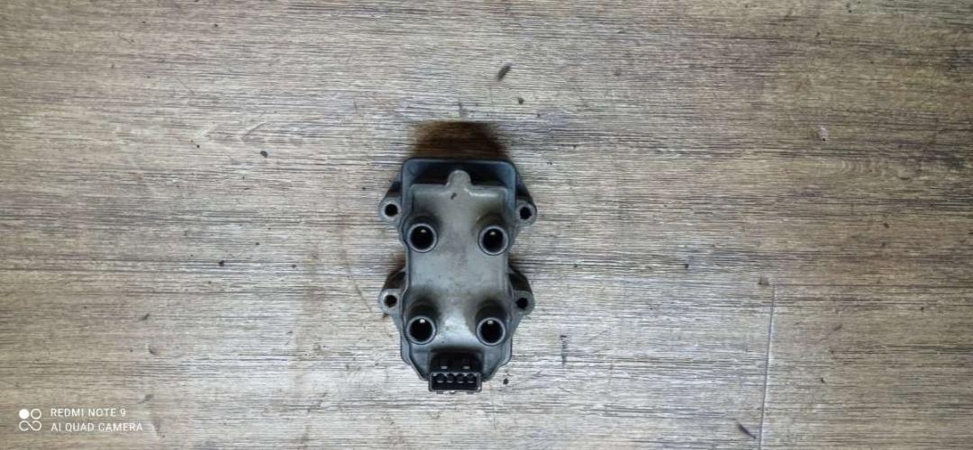 катушка зажигания Peugeot 605 1 поколение 1993, 2.0 л., бензин, МКПП, седан - фото №1