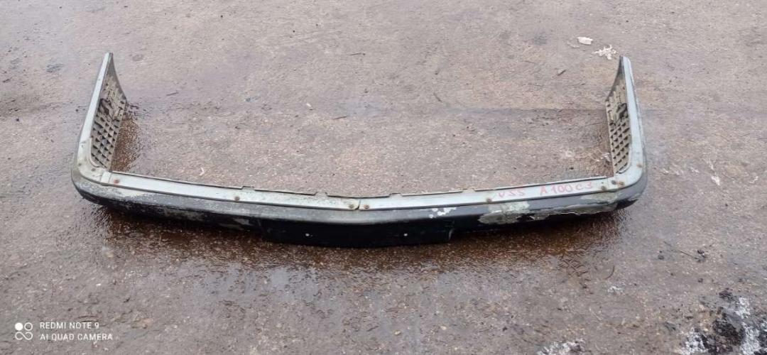 бампер передний Audi 100 C3 1984, 2.1 л., бензин, МКПП, универсал - фото №1